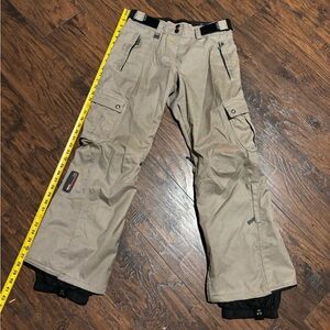 Women's Sessions
Snow Pants